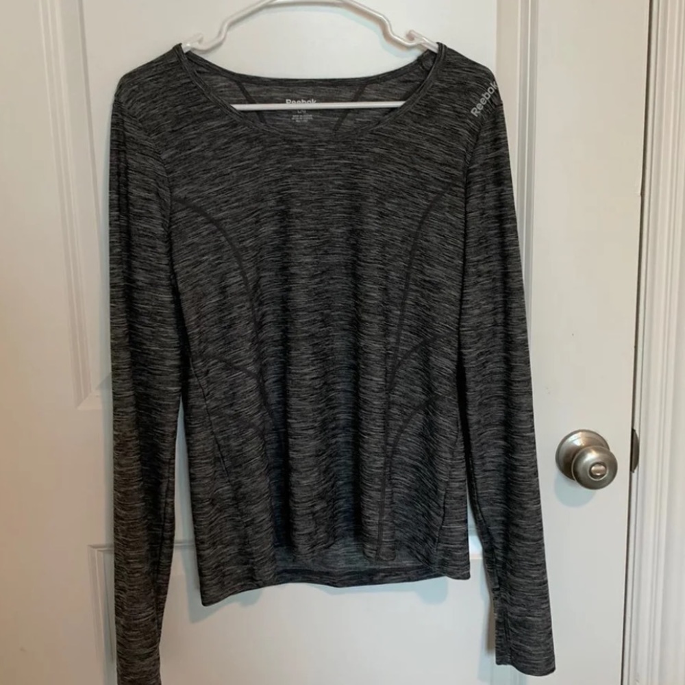 NWOT reebok workout top🌚